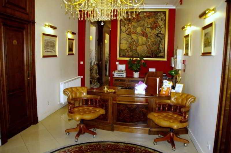 Hotel Angelo D'Oro Плоешти Экстерьер фото