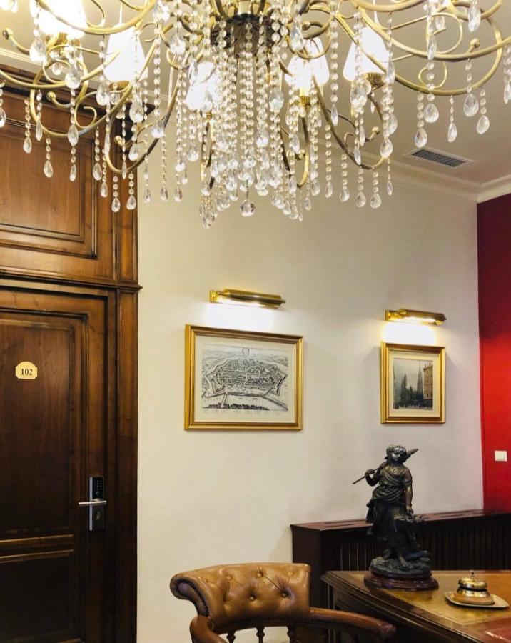 Hotel Angelo D'Oro Плоешти Экстерьер фото