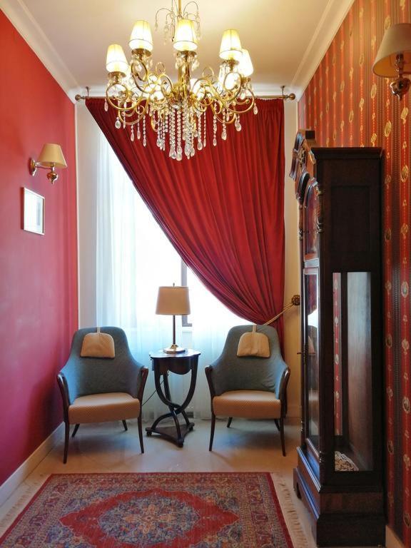 Hotel Angelo D'Oro Плоешти Экстерьер фото